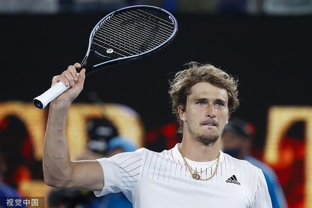 琼斯34+13+10新疆不敌深圳 沈梓捷12+8+5帽