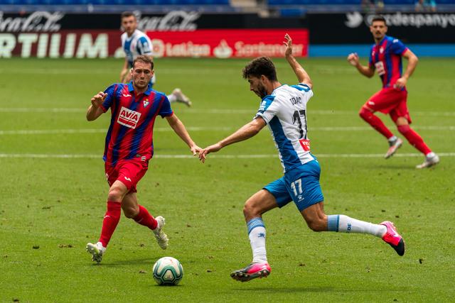 记者：北控正与马布里深入沟通 邀其重新执教